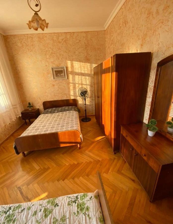 Guest House Lazuri Sarpi Buitenkant foto