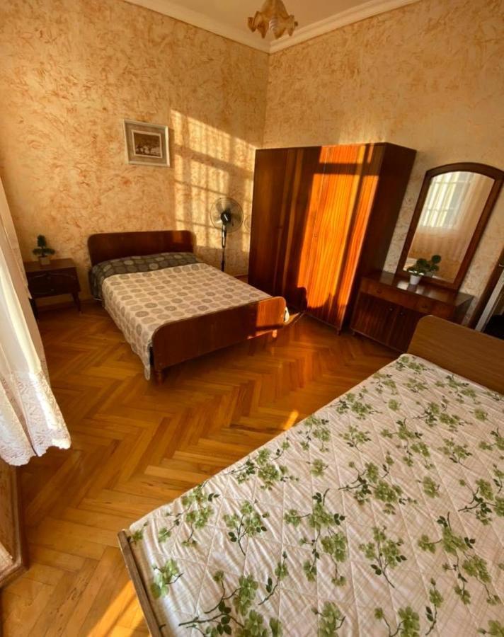 Guest House Lazuri Sarpi Buitenkant foto