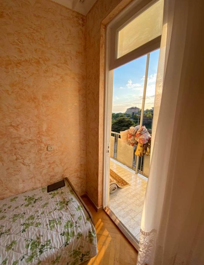 Guest House Lazuri Sarpi Buitenkant foto