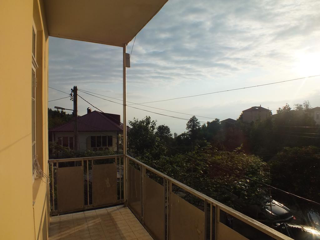 Guest House Lazuri Sarpi Buitenkant foto