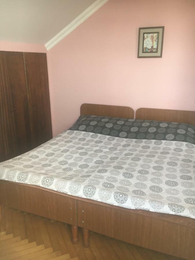 Guest House Lazuri Sarpi Buitenkant foto
